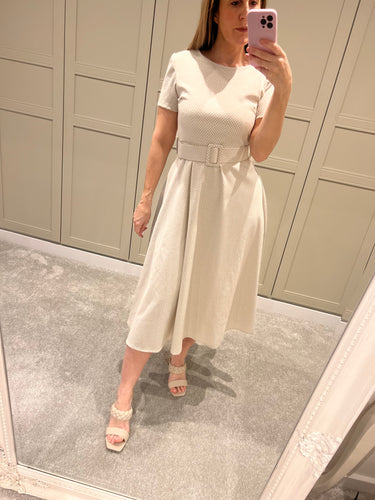 Beige patterned belted dress