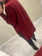Burgundy jumper