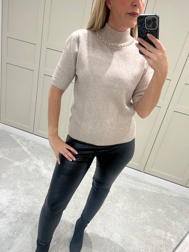 Detailed neckline oatmeal jumper